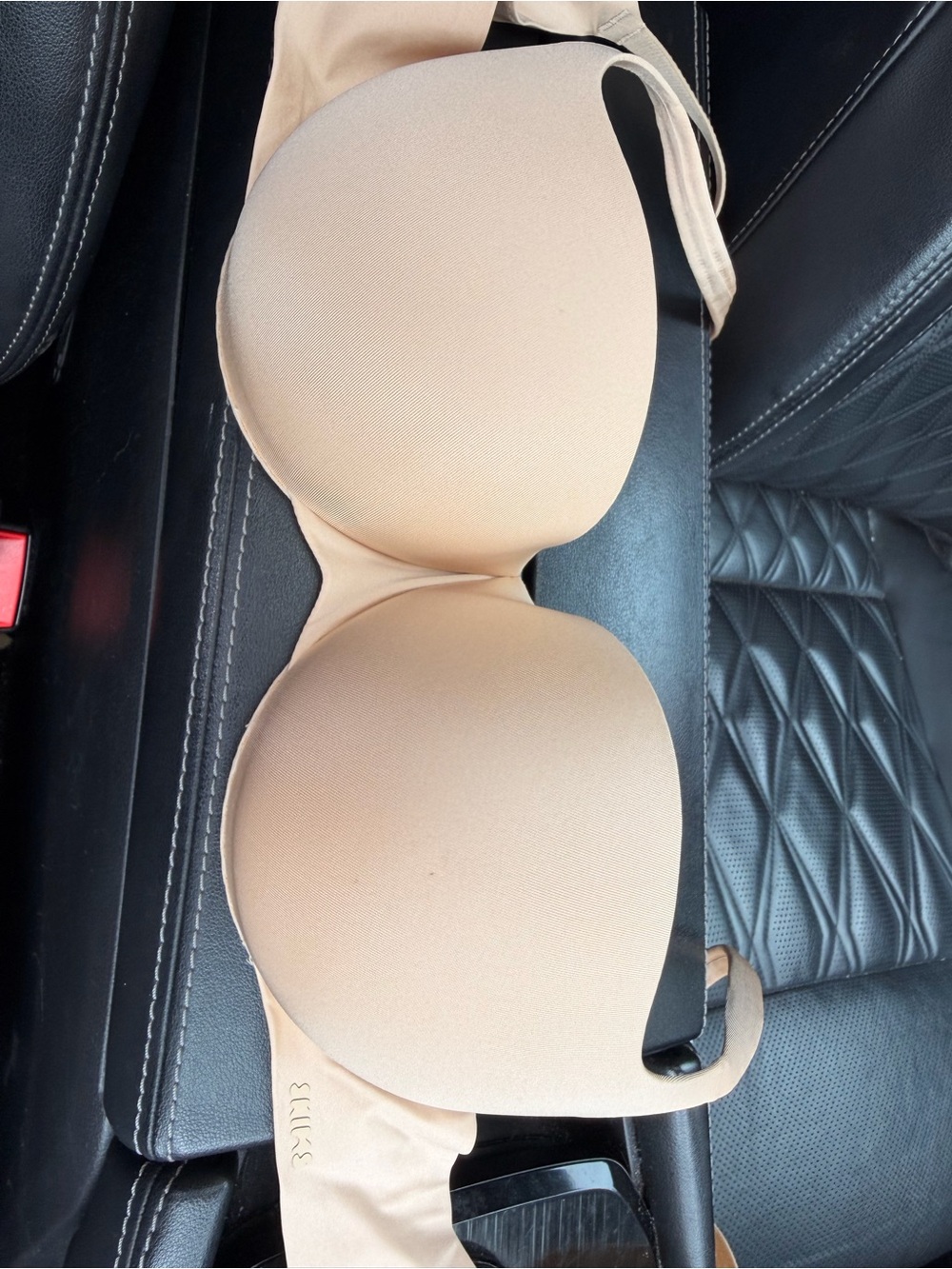 SKIMS Beige Nude Seamless Molded T-Shirt Bra